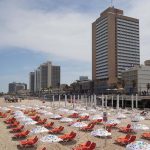 "ים כחול – תו סגול" וחופים עמוסים