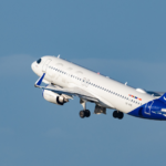 אייר פראנס-KLM משתלטת על SAS: מהפכה בשוק התעופה הסקנדינבי