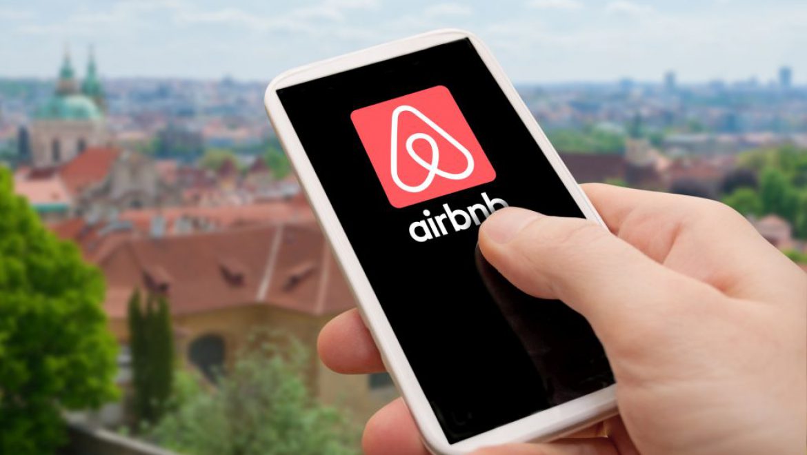 Airbnb - קידום המותג תמורת 500 מיליון דולר. צילום Depositphotos שיא ל-Airbnb בעולם בסופ”ש אחד: 4 מיליון לינות