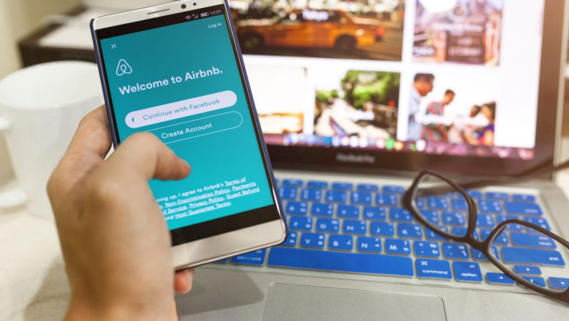 Airbnb - צמיחתה מסמלת את התרחבות הכלכלה השיתופית/ צילום Depositphotos חברת Airbnb “תמשיך בדיאלוג עם ממשלת ישראל”