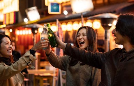 תאילנד בדרך לבטל את איסור מכירת האלכוהול בצהריים