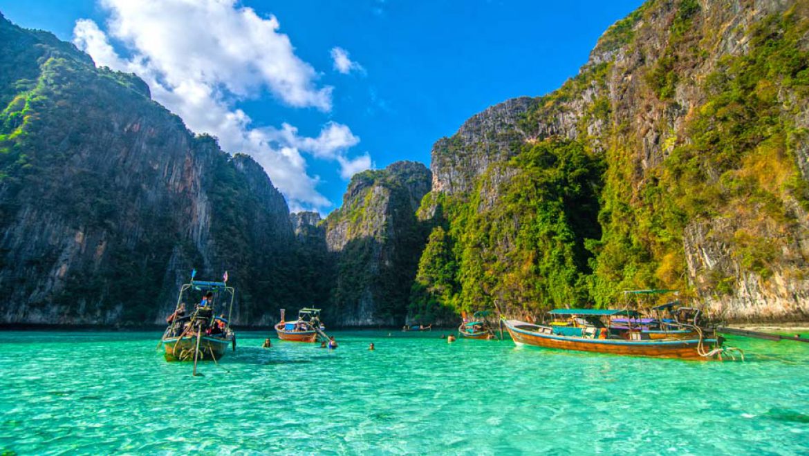 תאילנד מתכננת לוותר על דרישות הבידוד לתיירים מחוסני קורונה