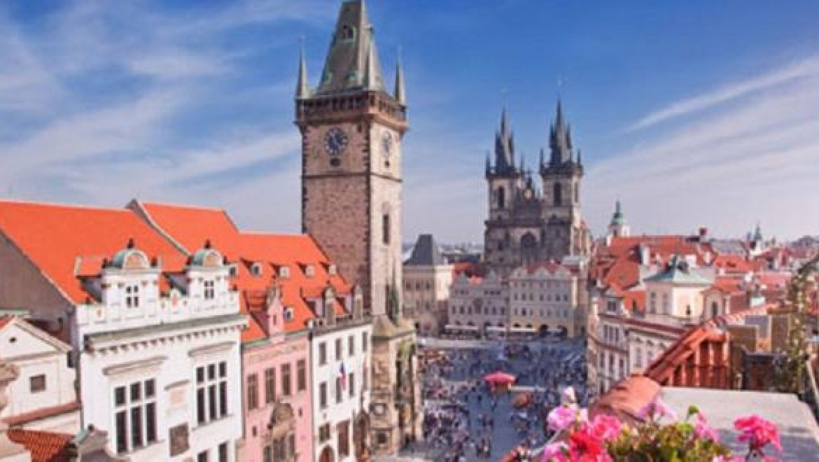 שיא: 8 מיליון תיירים ביקרו השנה בצ’כיה