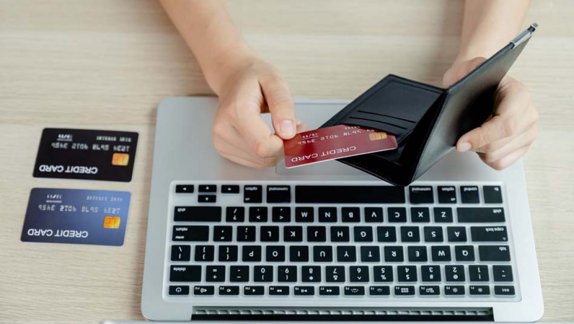 בעל חברת תיירות רכש כרטיסי טיסה באמצעות כרטיסי אשראי גנובים