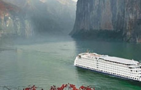 שייט בנהר היאנגצה עם CENTURY CRUISES