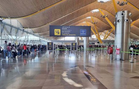 ספרד מאריכה את מגבלות הכניסה לתיירים בחודש נוסף