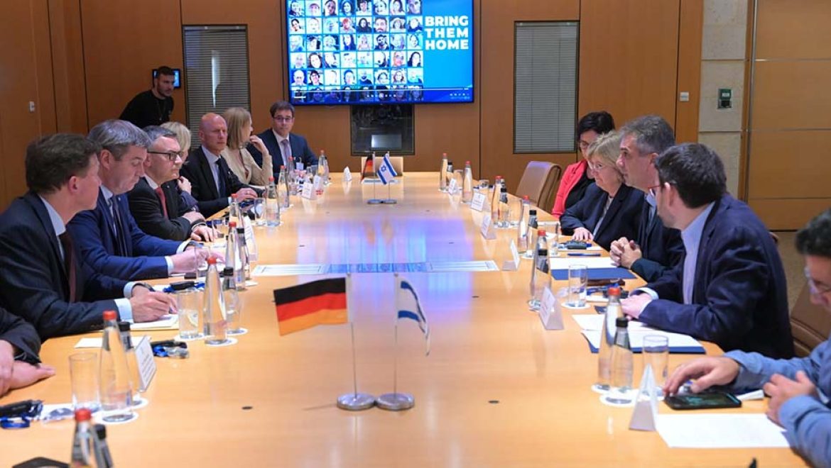 גרמניה עומדת לצד ישראל: שר החוץ נפגש עם ראש ממשלת בוואריה