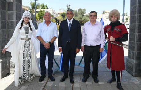 "כפר כמא מהווה דוגמא לדו קיום ואחווה"