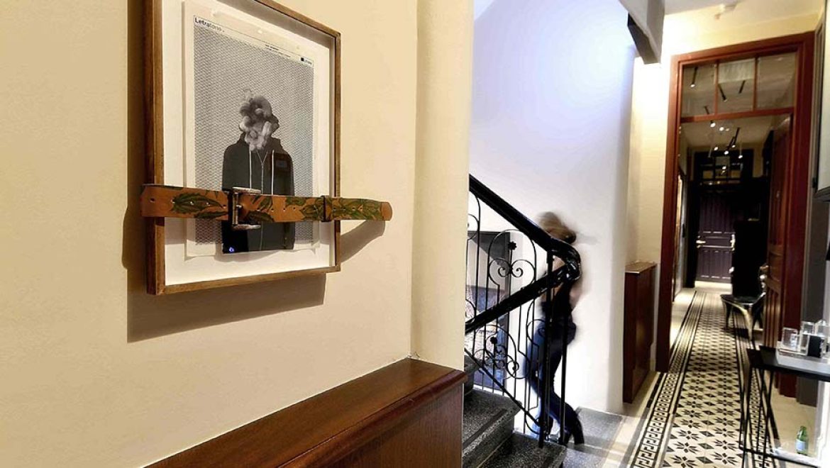 מלון הבוטיק וגלריית האמנות אסמבלאז': פתיחת תערוכה קבוצתית
