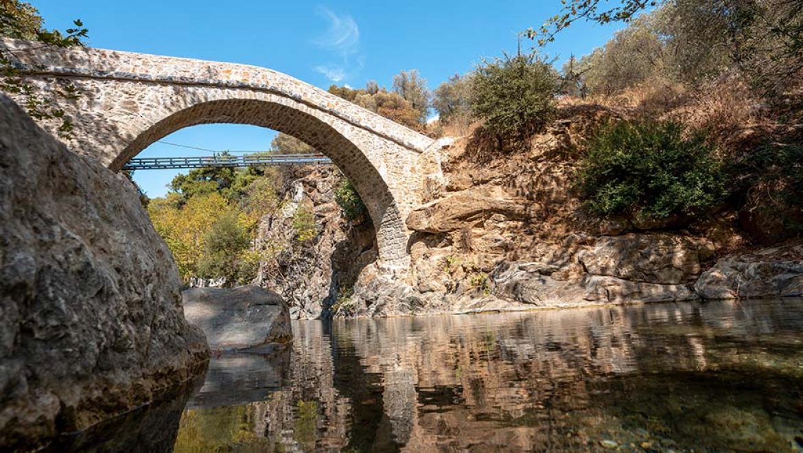 לחוות מיתולוגיה וטבע ב'נתיב התרבות של אניאס'