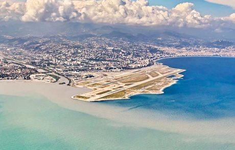 כמעט אסון בניס: מטוס Nouvelair עמד לנחות על מטוס EasyJet