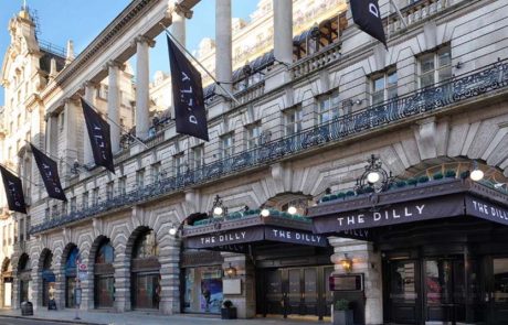 פתאל רוכשת את המלון האייקוני המפואר "דילי", בכיכר פיקדילי בלונדון