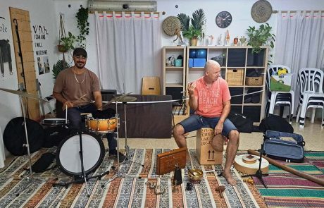 עוטפים את עם ישראל: בפרויקט "עוטפים" של מפעל הפיס