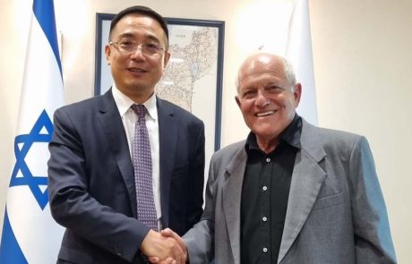 חיים כץ, שר התיירות, בישיבת עבודה עם שגריר סין בישראל,CAI RUN
