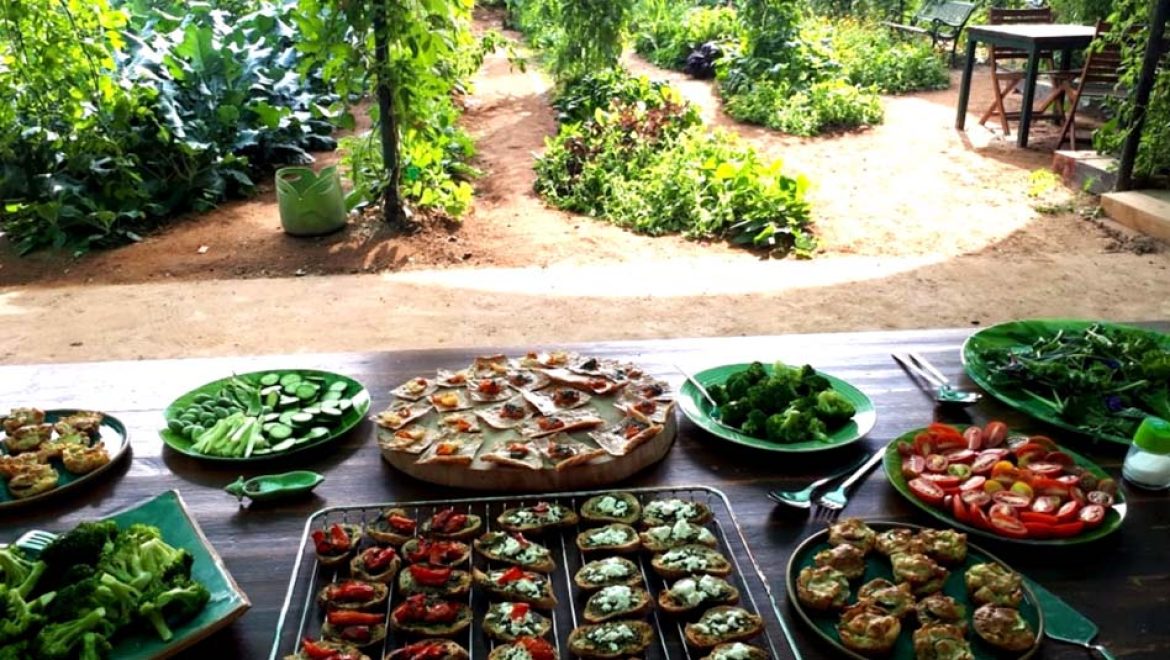 "גן ירק": סיור וארוחת בוקר בריאה בגינה אורגנית במושב צופר