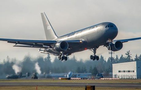 טיסת בכורה למטוס KC-46A