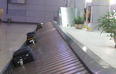 נתב"ג: שיבושים בפריקה והטענת כבודה