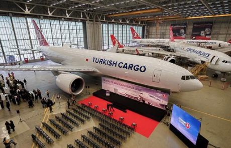 טורקיש איירליינס צרפה לצי מטוס תובלה ראשון מדגם בואינג 777