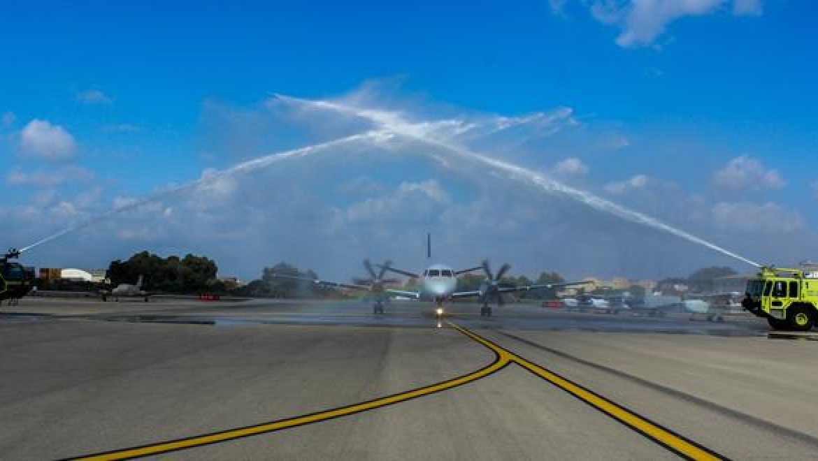 מטוס סאאב 2000 של TUS AIRWAYS נחת לראשונה בחיפה