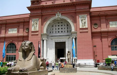 מצרים בוחנת מענקים למלונות בדרך להתאוששות תיירותית
