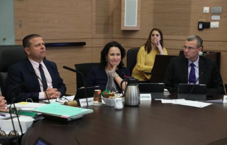 ועדת הכלכלה: משחררים רגולציה מיותרת בתיירות