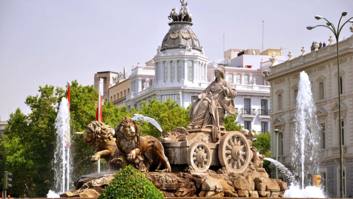 ספרד נפתחת מחדש לתיירים מחוסנים מרחבי העולם