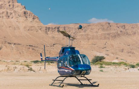 בפחות מ-3 שעות: 70 תיירים מחו"ל כבשו את מצדה