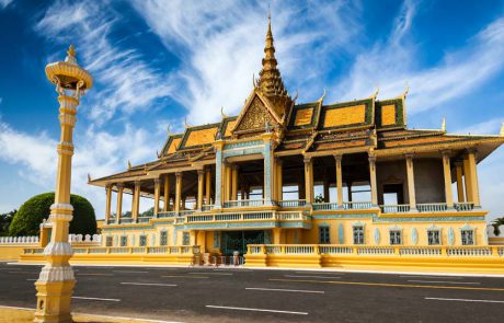 אופיר טורס בטיסות חילוץ ליעד חדש – קמבודיה