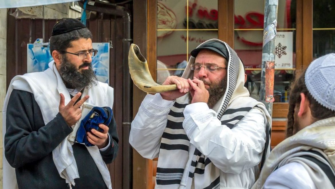 נתיב התפילה: משרד התחבורה מגבש מבצע לשילוח רבבות לאומן